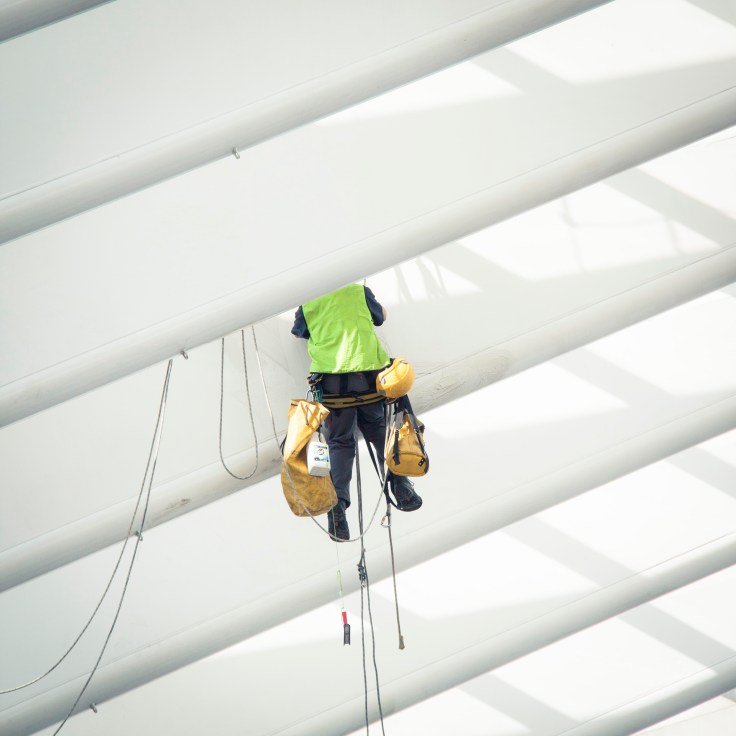 Spiderman reboot : Cache-cache à Liège-Guillemins (Photo : Gilderic) Spiderman reboot : Cache-cache à Liège-Guillemins (Photo : Gilderic)