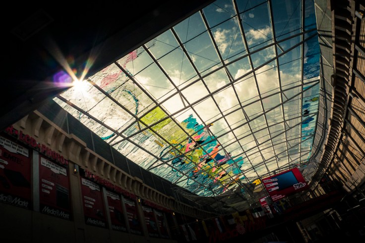 Plus grande Fresque Post-It du monde -  Galeries Saint-Lambert, Liège - Photo : Gilderic