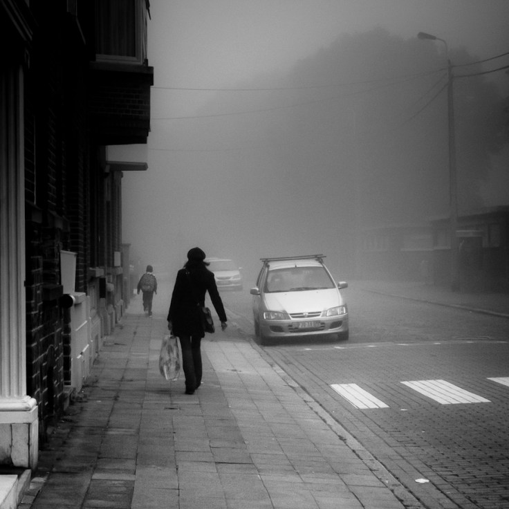Rentrée dans la brume (Ecole de Péville) - Photo : Gilderic Rentrée dans la brume (Ecole de Péville) - Photo : Gilderic