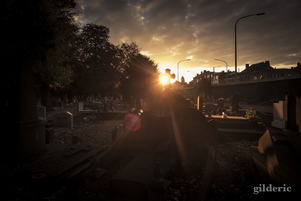 Autumn Fantasy - Cimetière de Robermont - Photo : Gilderic
