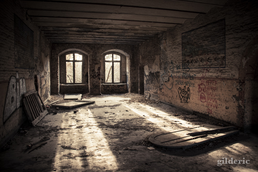 Peintures et graffitis - Fort de la Chartreuse, Liège - Photo : Gilderic