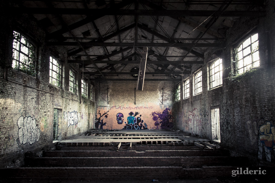 Graffiti, Fort de la Chartreuse (Liège, Belgique) - Photo : Gilderic