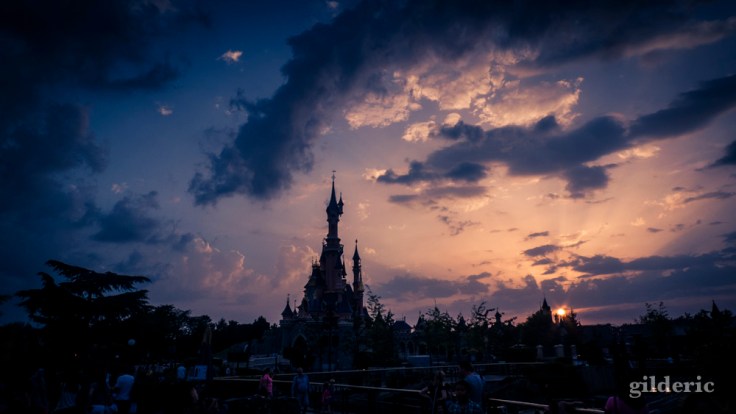 Magic is in the sky (Disneyland Paris) - Photo : Gilderic