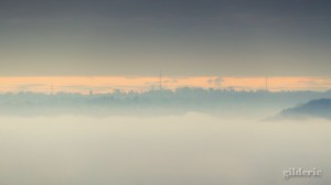 Brume du matin sur la vallée de Liège - Photo : Gilderic