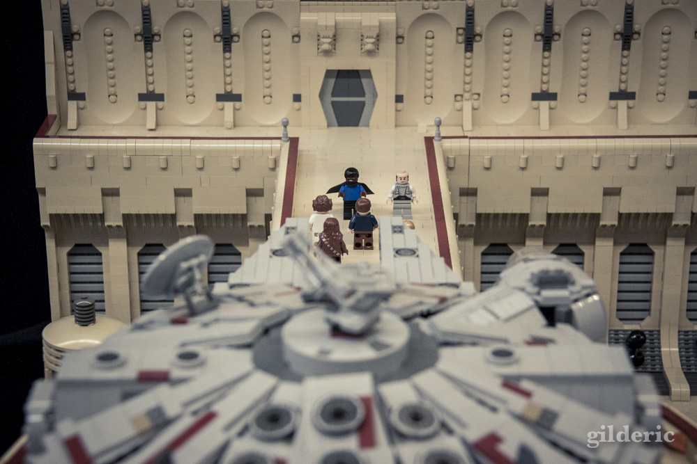 Millenium Falcon et Cité des Nuages (Star Wars en Lego, FACTS 2014) - Photo : Gilderic