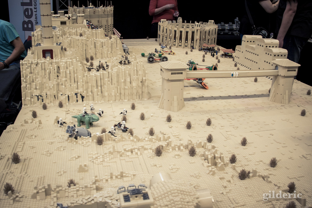 Tattoine (Star Wars en Lego, FACTS 2014) - Photo : Gilderic
