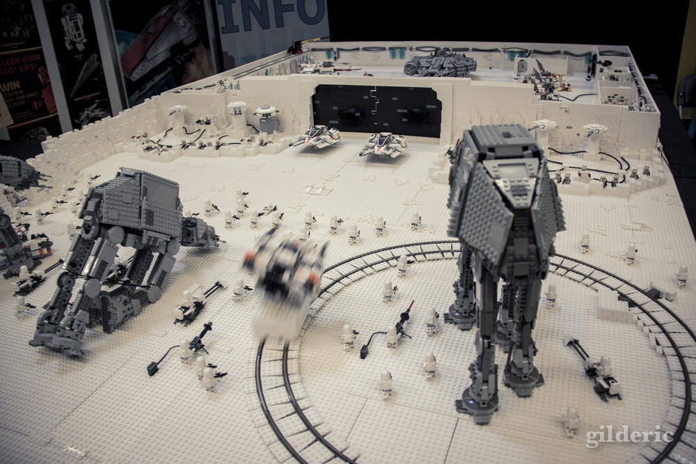 Bataille sur Hot (Star Wars en Lego, FACTS 2014) - Photo : Gilderic