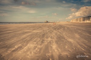 Du vent sur la plage (Blankenberge, Belgique) - Photo : Gilderic