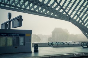 Mystère futuriste sur le quai de Liège-Guillemins