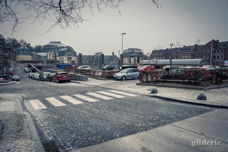 Un peu de neige sur le Cadran (Liège)