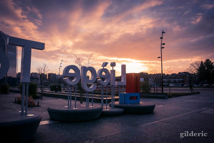 Un matin renversant (à Liège-Guillemins)