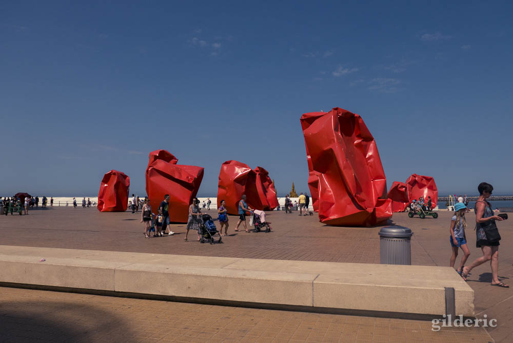 Street art sur la digue à Ostende