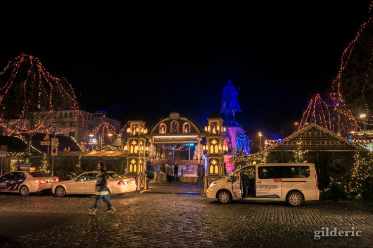 Sur le marché de Noël de Cologne