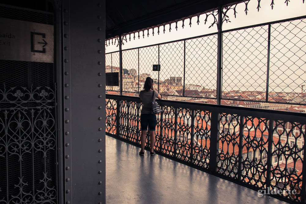 Street photography à Lisbonne : au somment de l'Elevador de Santa Justa