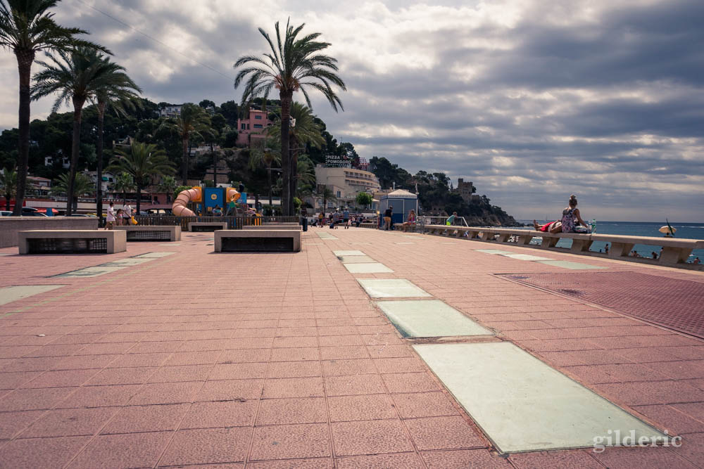 Lloret de mer : nuages sur le front de mer
