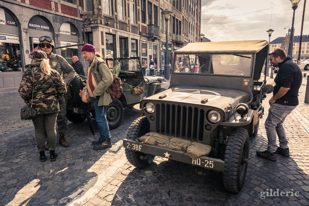 Jeeps dans les rues liégeoises (75e anniversaire de la libération)