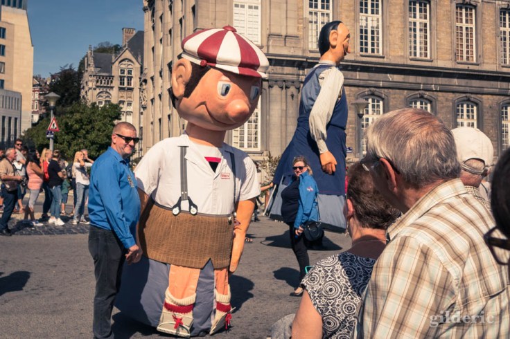 Les Géants de Messines à Liège