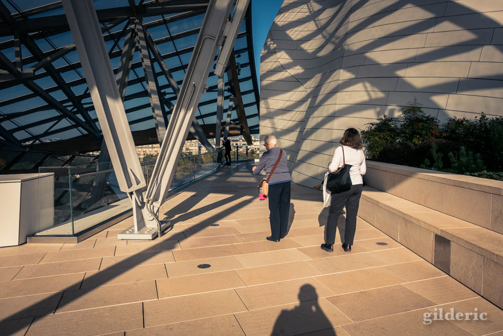Sur la terrasse de la Fondation Louis Vuitton