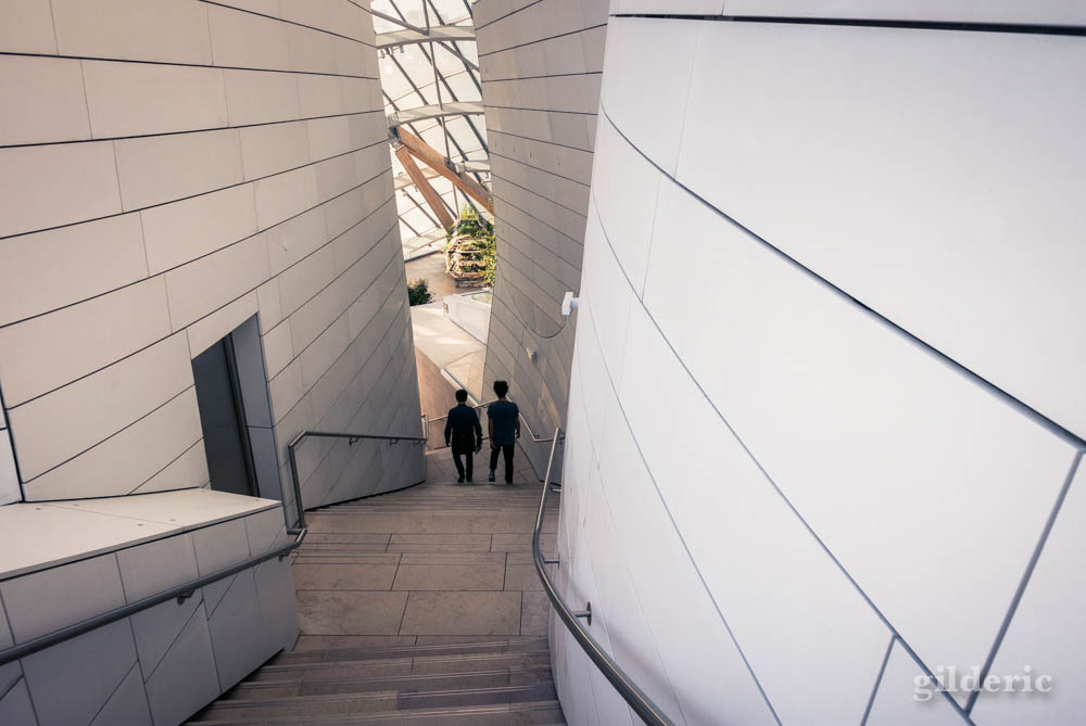 En quittant la Fondation Louis Vuitton