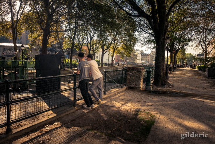 Humeur contemplative à Paris (street photography)