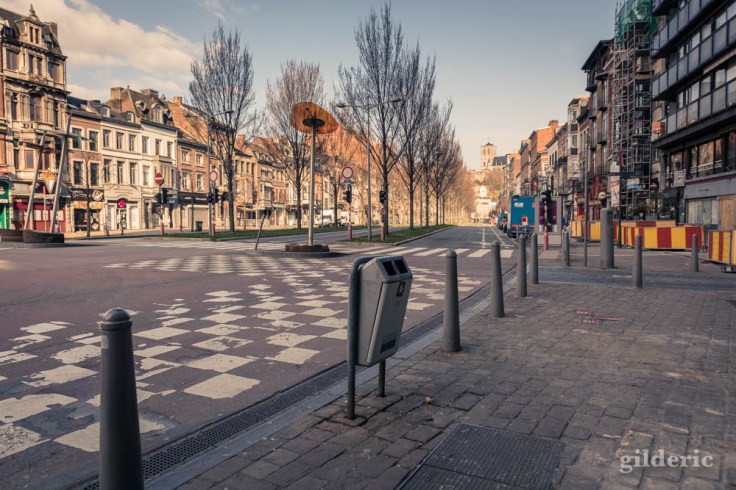 Liège Lockdown : Boulevard d'Avroy sans voitures (street photography)