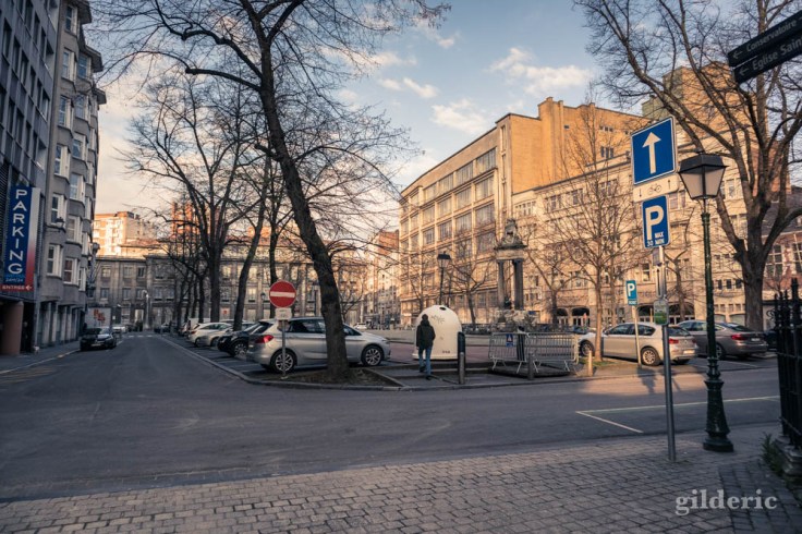 Liège Lockdown : Place Saint-Paul (suite au confinement luttant contre le coronavirus)