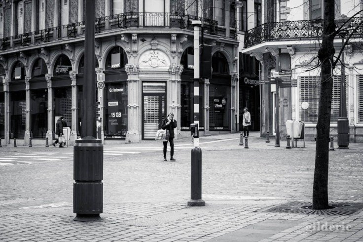 Liège en quarantaine (coronavirus) : la cité des femmes (photo en noir et blanc)