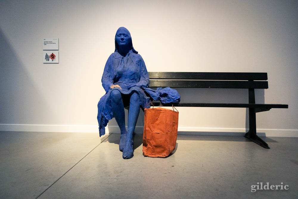 George Segal : Blue Girl On Park Bench