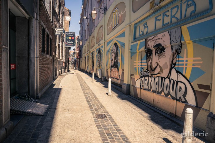 Liège ville fantôme : fresque Charles Aznavour (théâtre le Forum)