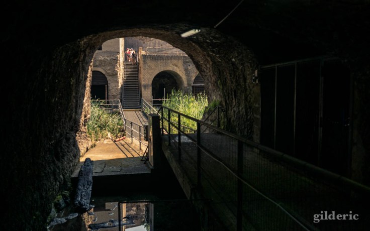 Plage antique d'Herculanum, en sortant du tunnel