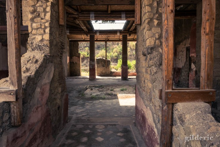 Vestiges de la casa del rilievo di Telefo