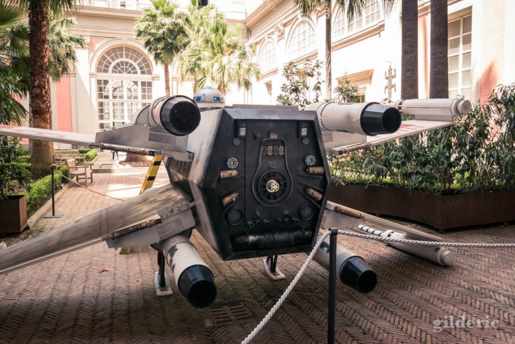 X-Wing (Star Wars) au Musée archéologique de Naples