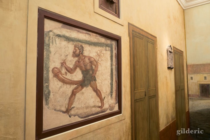 Priape (fresque érotique de Pompéi (cabinet secret du Musée archéologique de Naples))