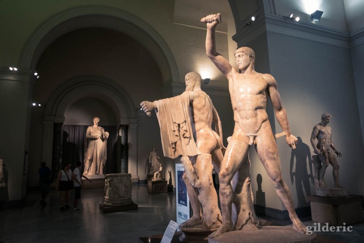 Les Tyrranoctones, sculptures de la collection Farnèse, au Musée archéologique de Naples