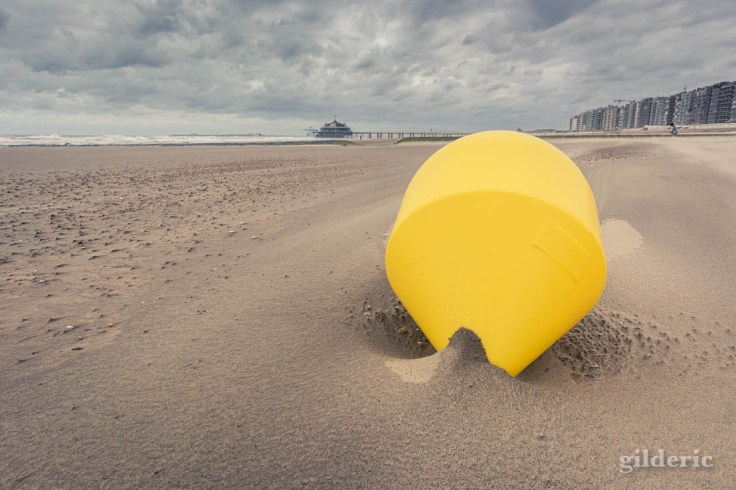 Tempête à Blankenberge : la bouée jaune et le Pier