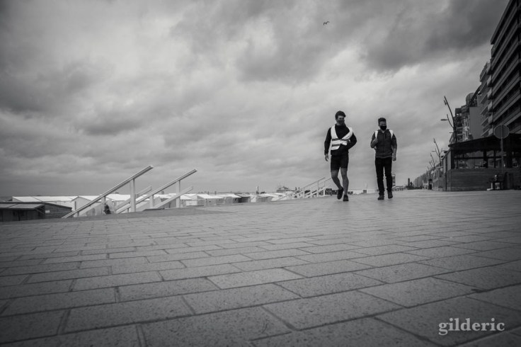 Tempête sur Blankenberge : du vent sur la digue