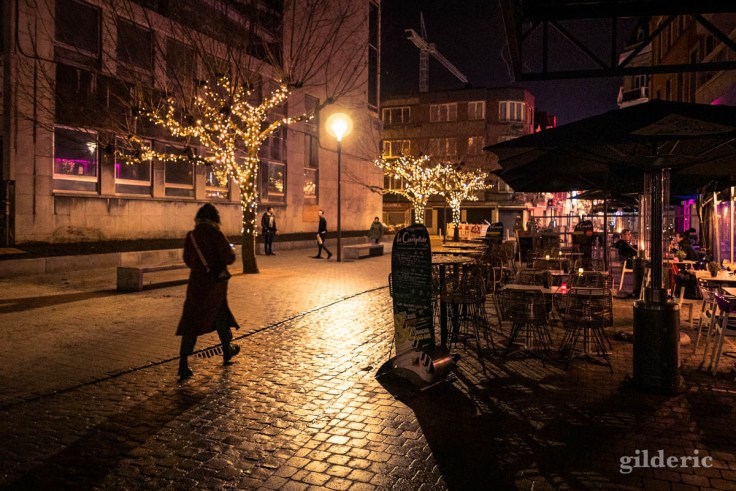 Photographier Noël : illuminations et solitude à Liège