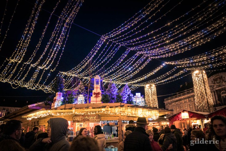 Photographier Noël : les pulsations et scintillements du Marché de Noël de Liège