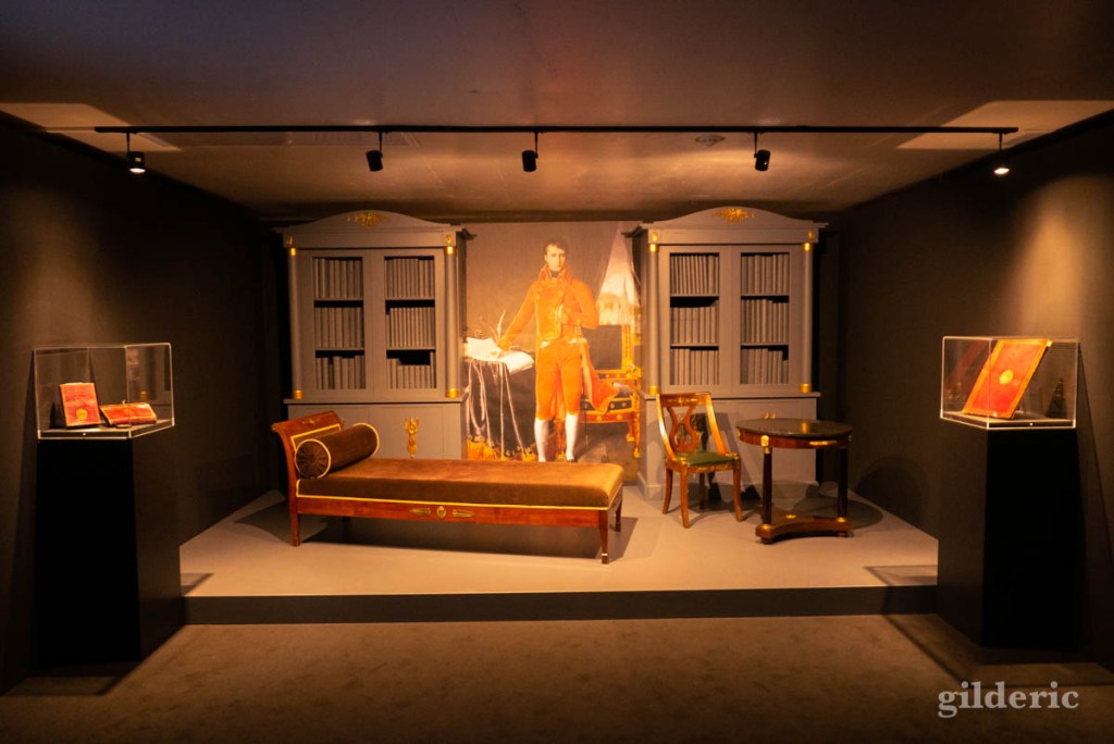 Expo Napoléon : au-delà du mythe, gare de Liège-Guillemins : portrait et mobilier