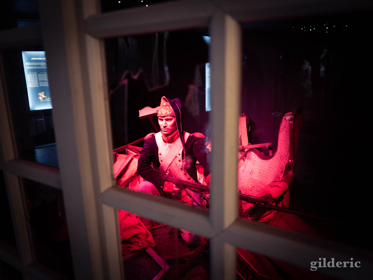 Expo Napoléon : au-delà du mythe, gare de Liège-Guillemins : soldat pendant la révolution (reconstitution)