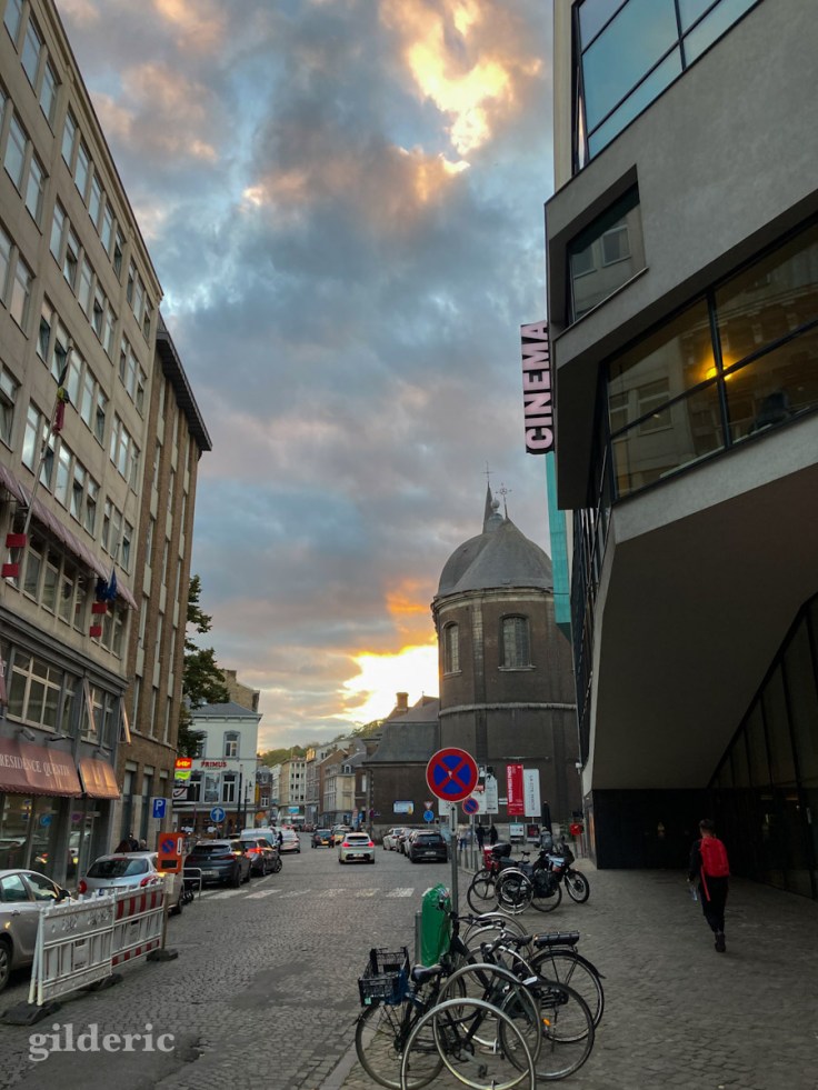 Cinéma Sauvenière et collégiale Saint-Jean
