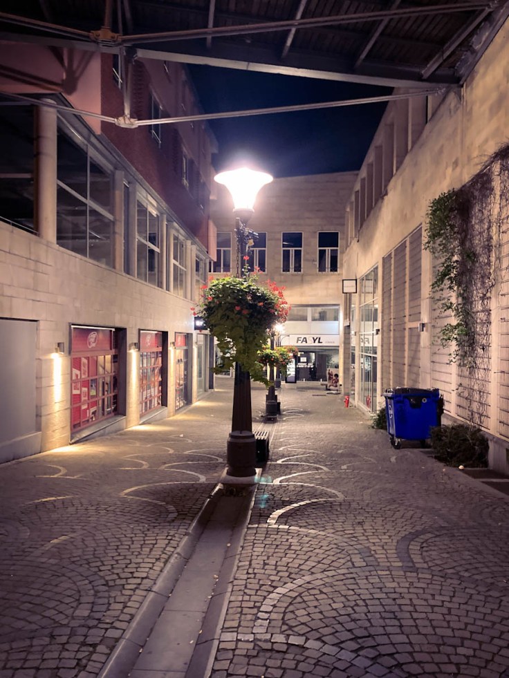 Ilôt Saint-Michel (Liège) le soir