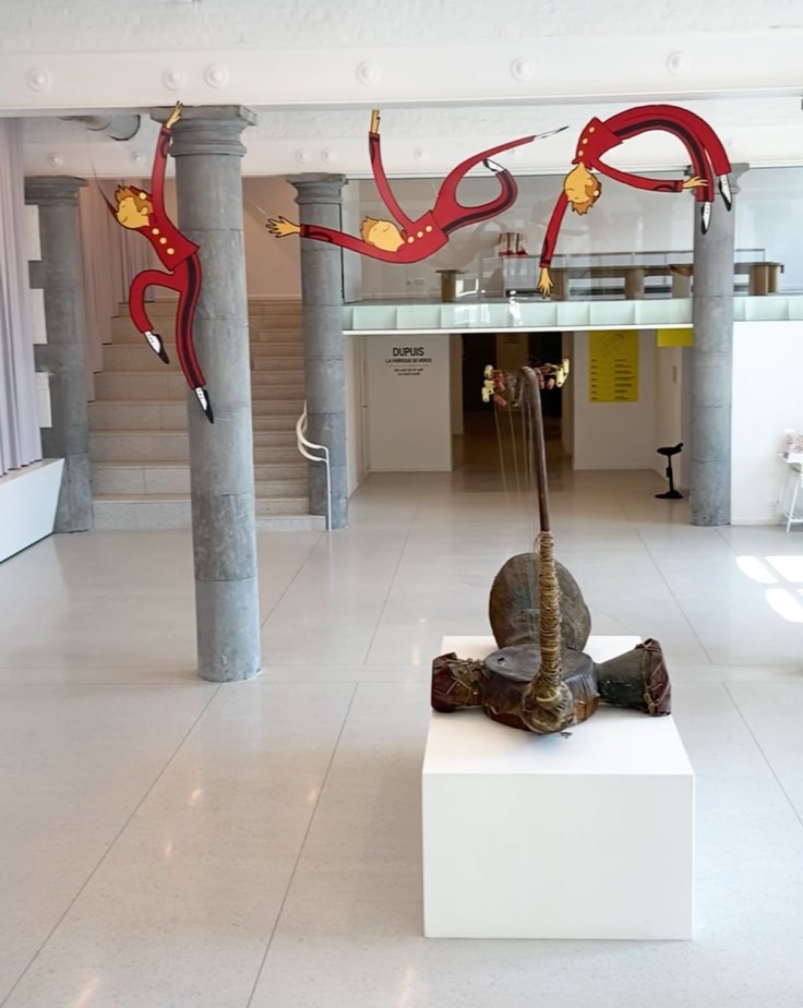 Expo La Fabrique des héros à Charleroi : Spirou et gaffophone de Gaston