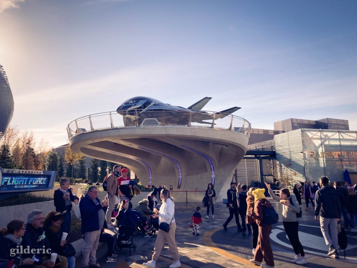 Le QG des Avengers, au centre du Marvel Avengers Campus, à Disneyland Paris