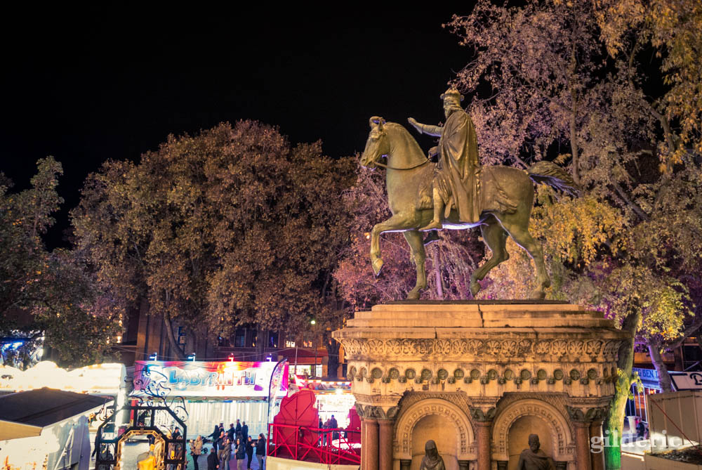 Charlemagne salue la foire de Liège