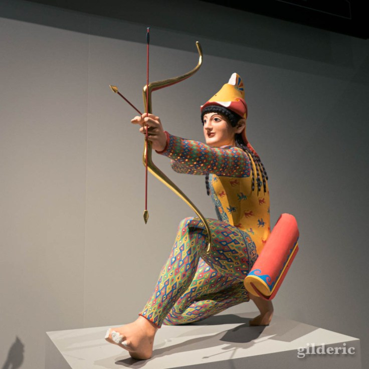 Archer (reconstitution en couleur d'une statue grecque)