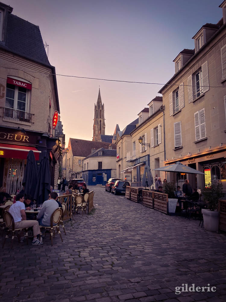 Le soir descend sur Senlis