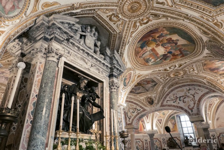 La crypte de la cathédrale de Salerne