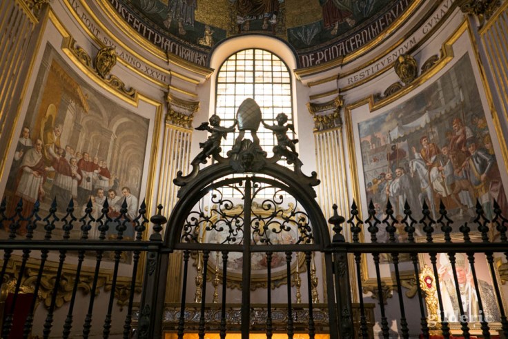 La chapelle des Croisés et le tombeau de Grégoire VII, dans la cathédrale de Salerne