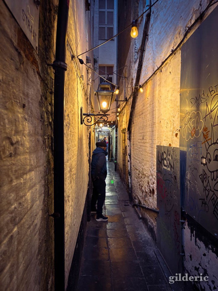 Au fond de l'Impasse des cadeaux, se cache un lieu hors du temps.